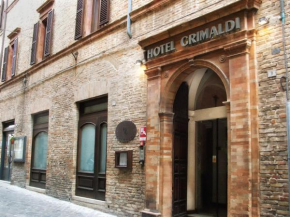 Hotel Grimaldi  Треиа